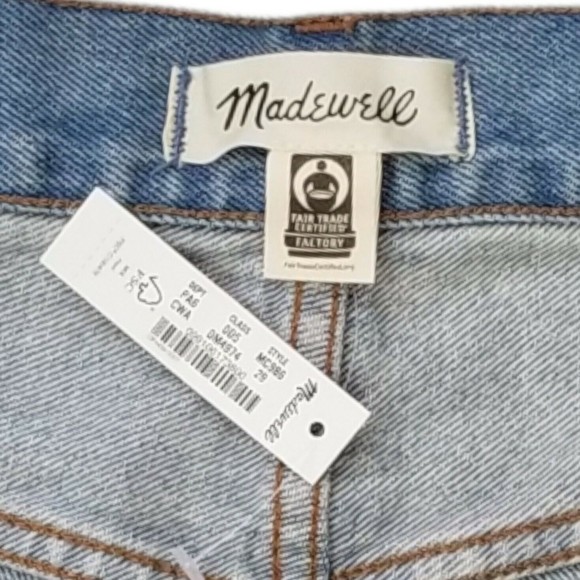 Madewell Curvy Relaxed Light Blue Distressed Button Fly Denim Shorts SZ 29 - Picture 7 of 12